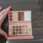 پالت سایه انی لیدی