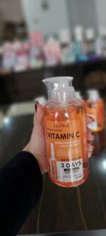 سرم روشن کننده تخصصی بدن حاوی AHA و ویتامین سی - Image 2